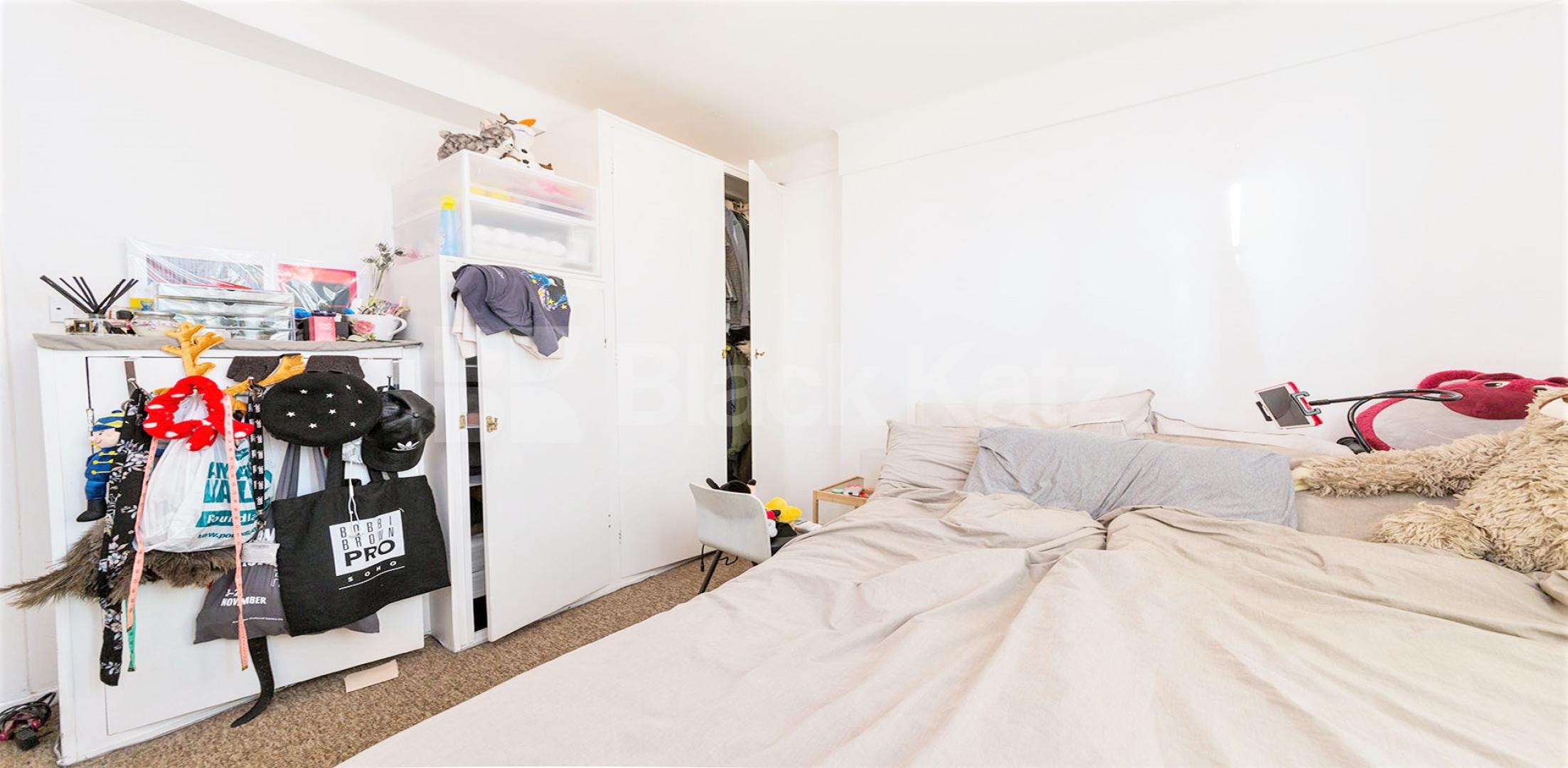 			2 Bedroom, 1 bath, 1 reception Flat			 The Grampians, Shepherds Bush Road, SHEPHERDS BUSH